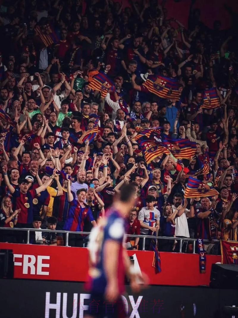 西媒:输给巴萨后 皇马内部认为这防线进欧协都难 西媒:输给巴萨后 皇马内部认为这防线进欧协都难